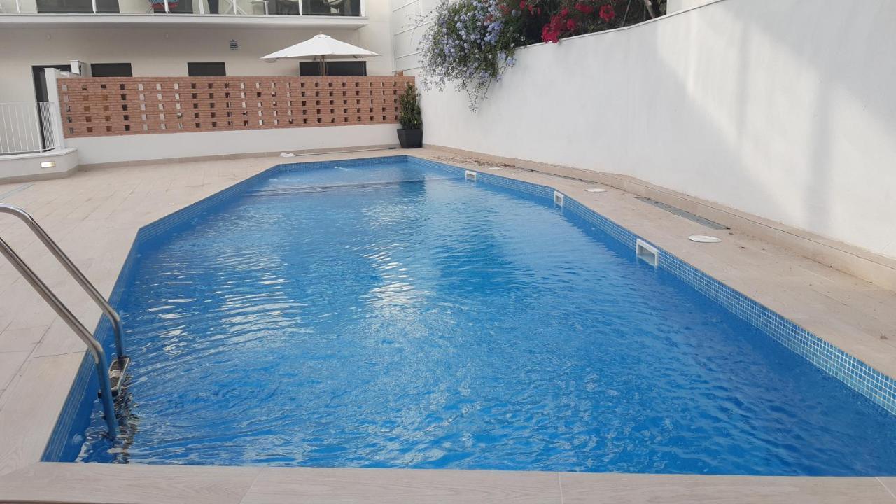 New Beside Sitges With Pool Beside Beach ヴィラノヴァ・イ・ラ・ジェルトル エクステリア 写真